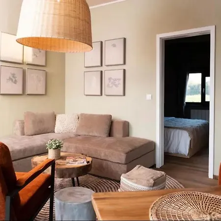 Chalet Retreat In 95m2, View Antoing