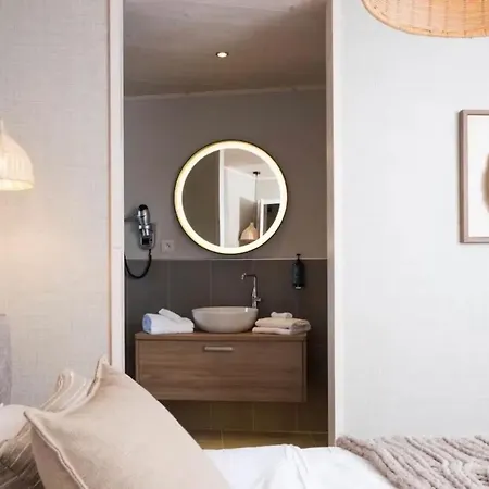 Chalet Retreat In 95m2, View