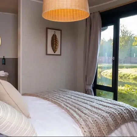 Chalet Retreat In 95m2, View *