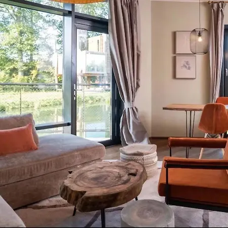Retreat In 95m2, View Antoing